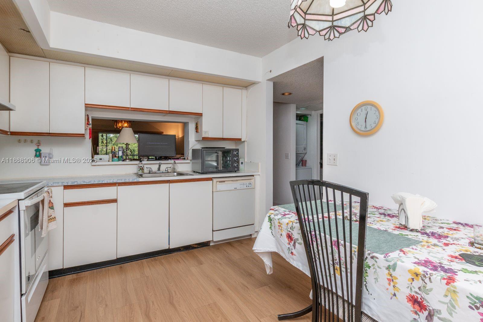 LANCASTER AT CENTURY VILL - Residential