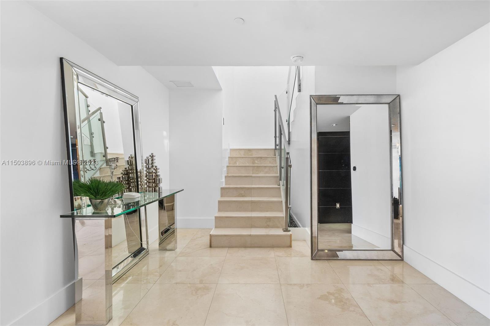 BEACH CLUB TWO CONDO - Residential