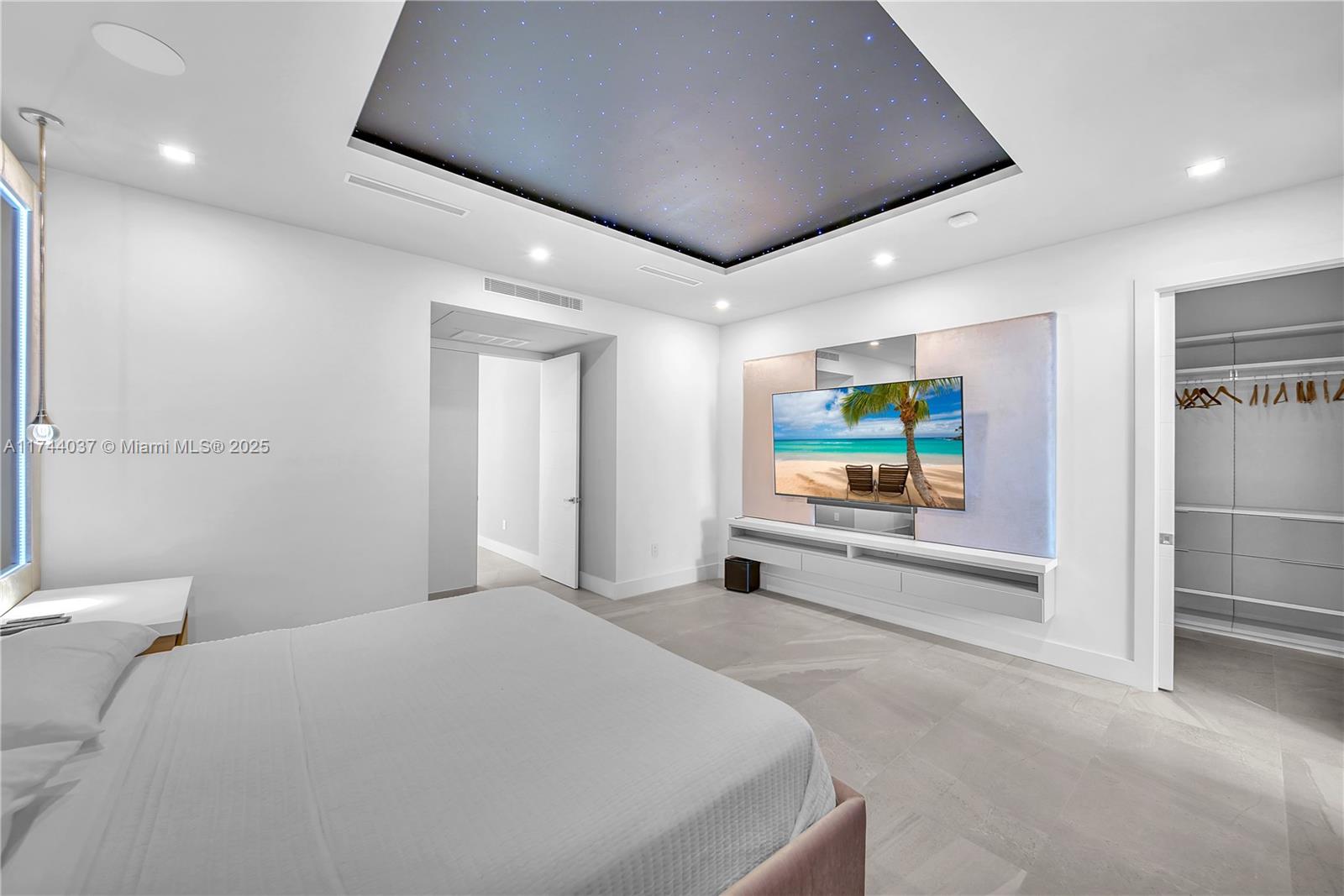 GRAND FLORIDIAN ESTATES - Residential