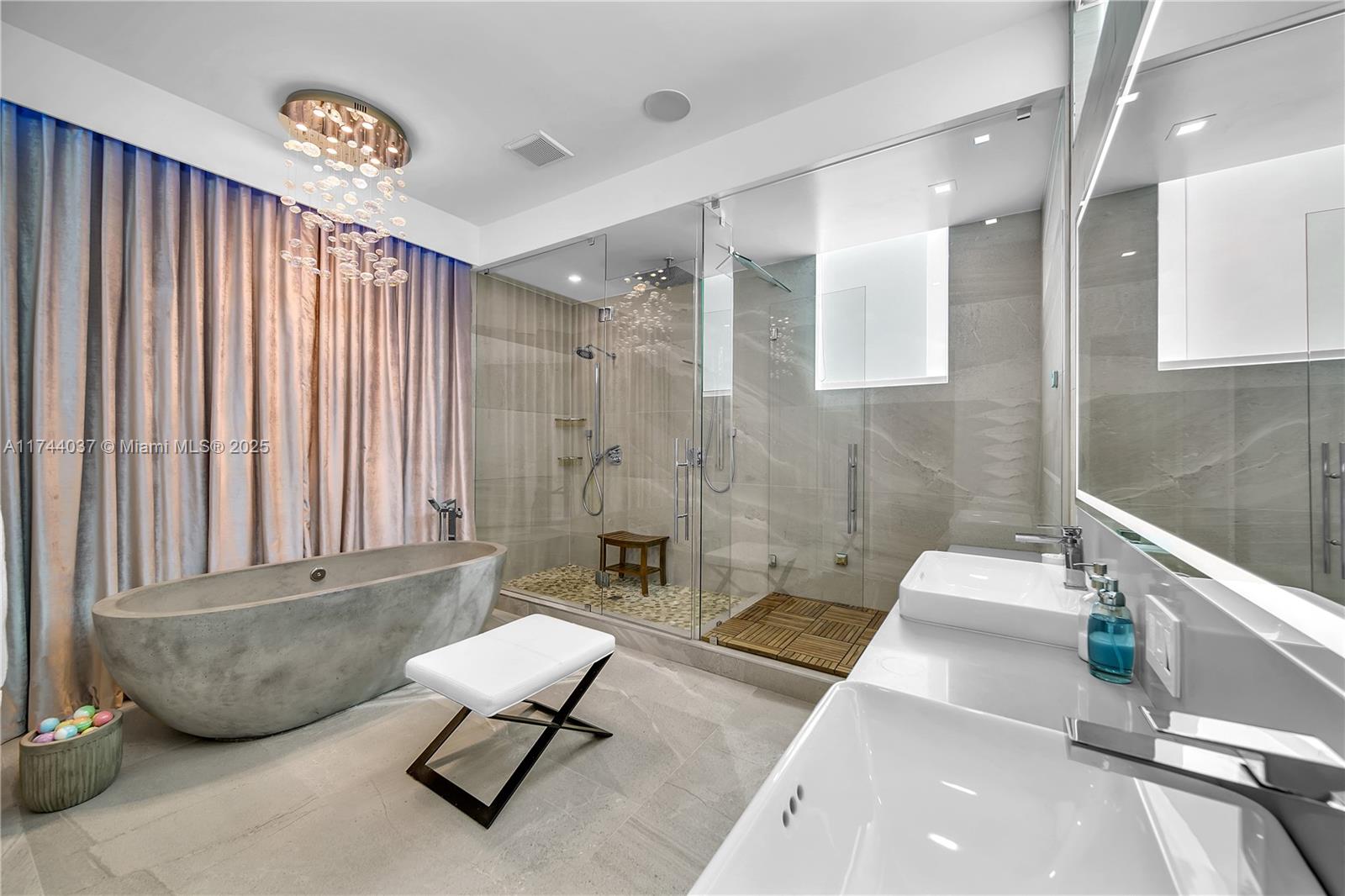 GRAND FLORIDIAN ESTATES - Residential