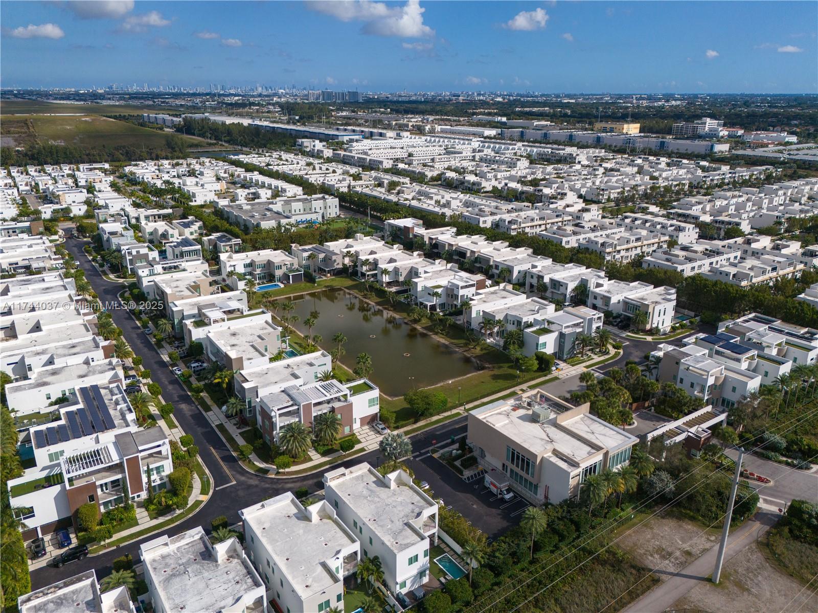 GRAND FLORIDIAN ESTATES - Residential