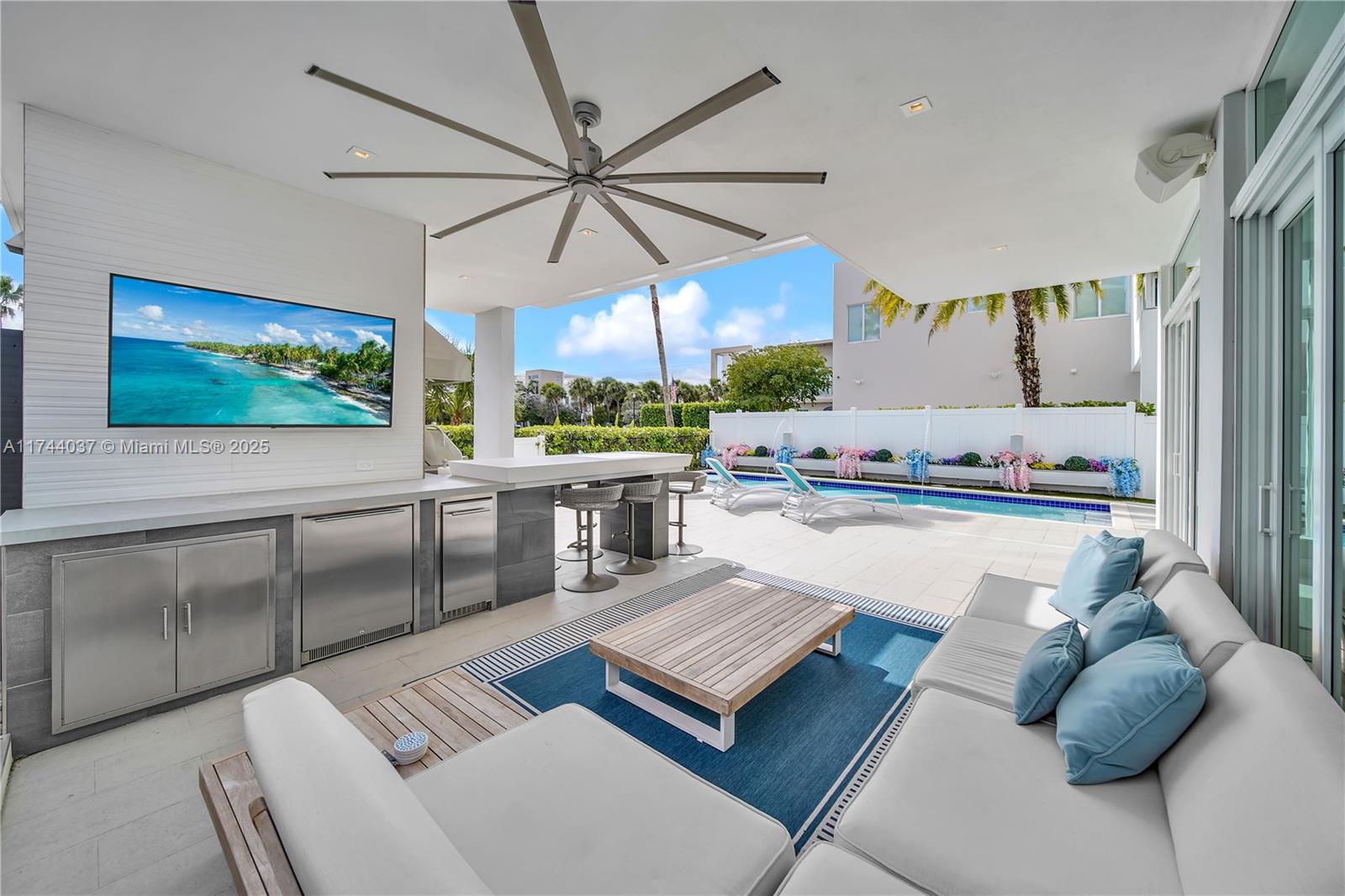 GRAND FLORIDIAN ESTATES - Residential