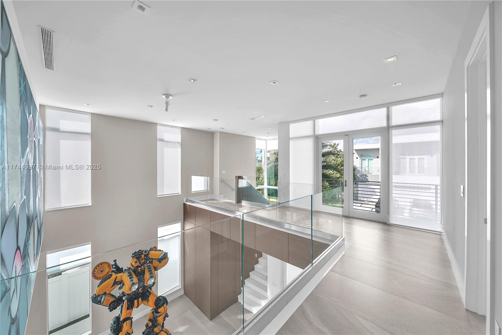 GRAND FLORIDIAN ESTATES - Residential