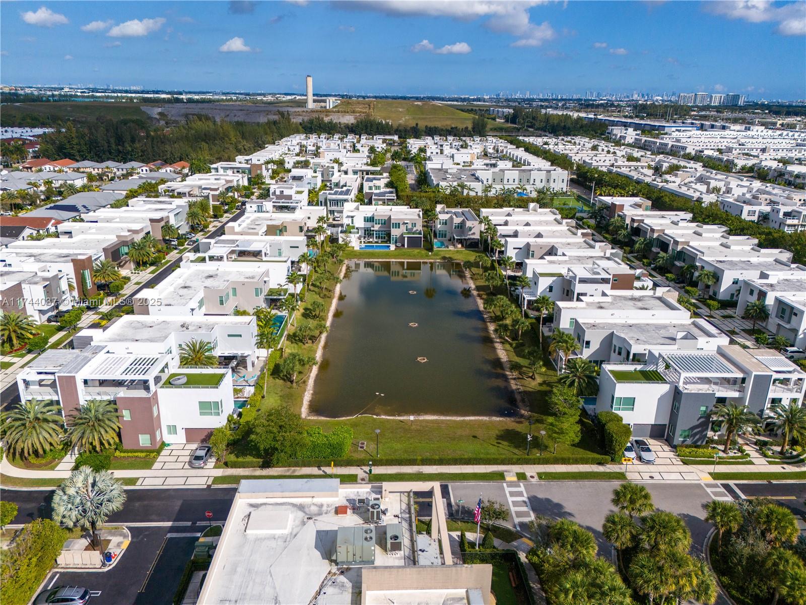 GRAND FLORIDIAN ESTATES - Residential
