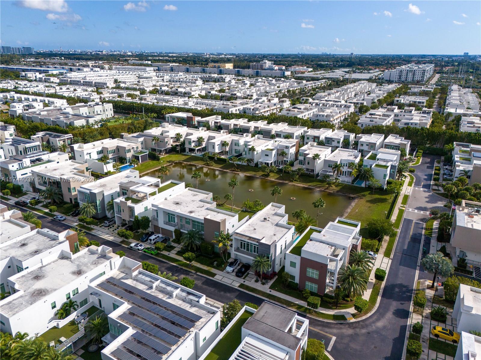 GRAND FLORIDIAN ESTATES - Residential