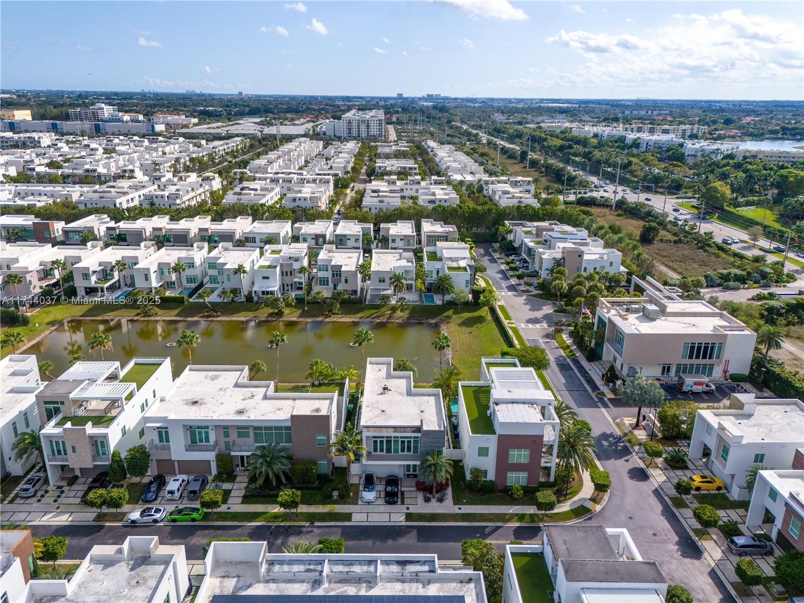GRAND FLORIDIAN ESTATES - Residential