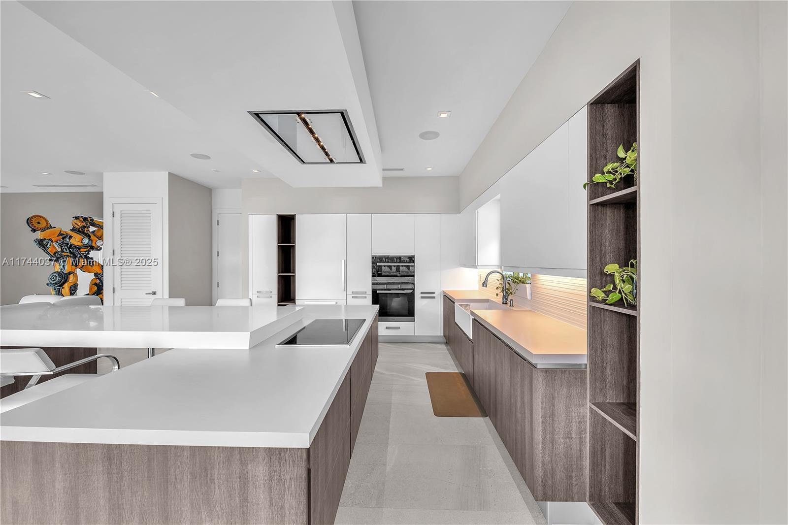 GRAND FLORIDIAN ESTATES - Residential