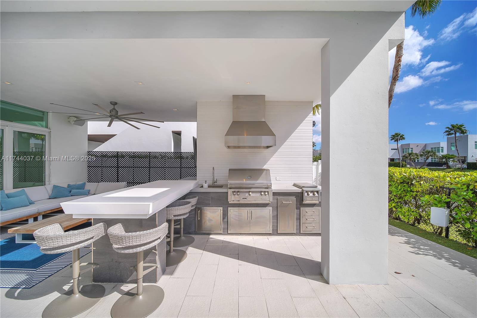 GRAND FLORIDIAN ESTATES - Residential