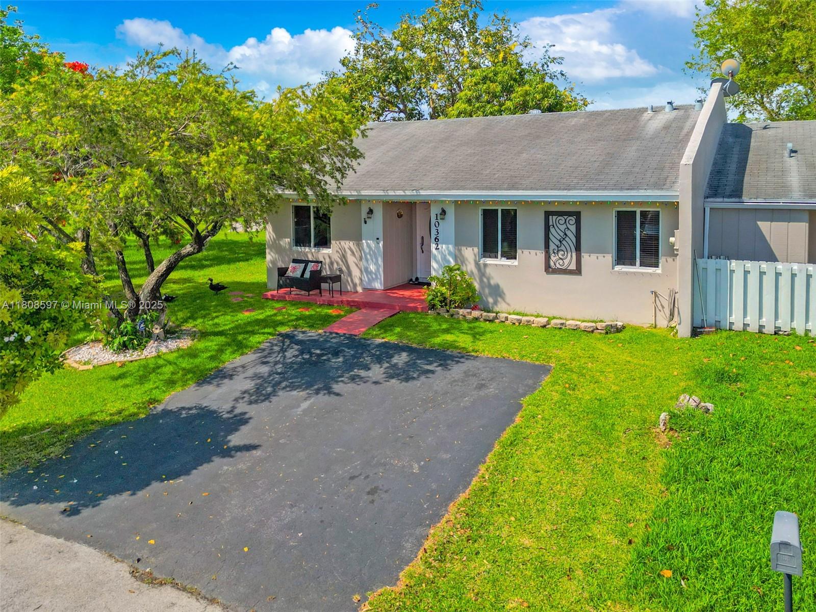 Property for Sale at 10362 Sw 208th Ln, Cutler Bay, Miami-Dade County, Florida - Bedrooms: 3 
Bathrooms: 2  - $475,000