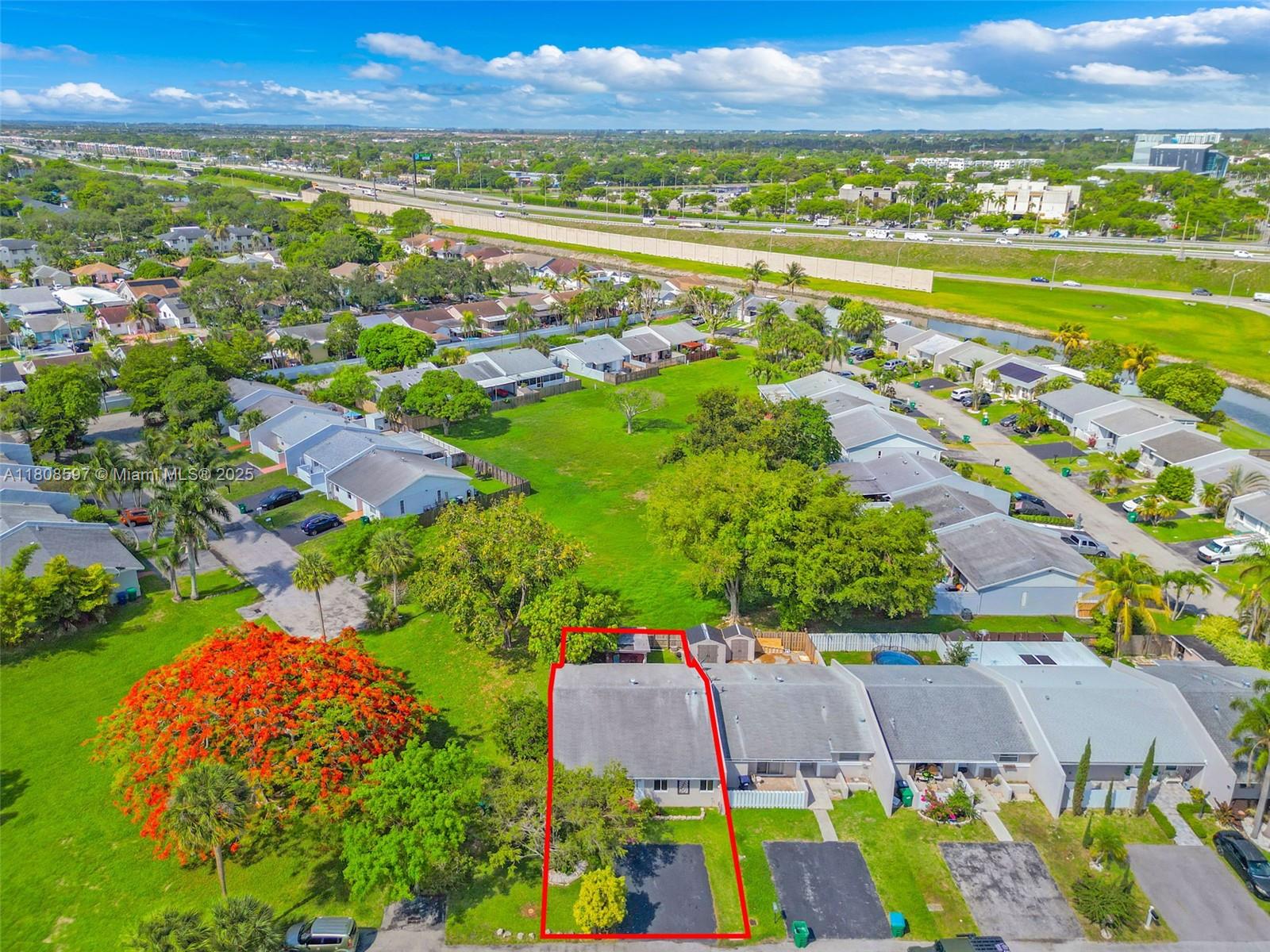 CUTLER CREEK CLUB SEC 1 - Residential
