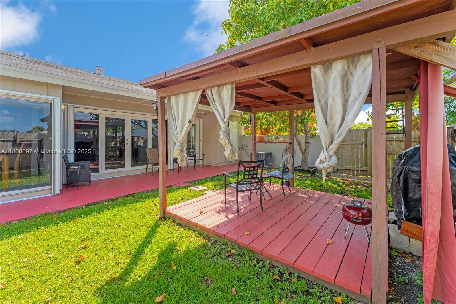 CUTLER CREEK CLUB SEC 1 - Residential