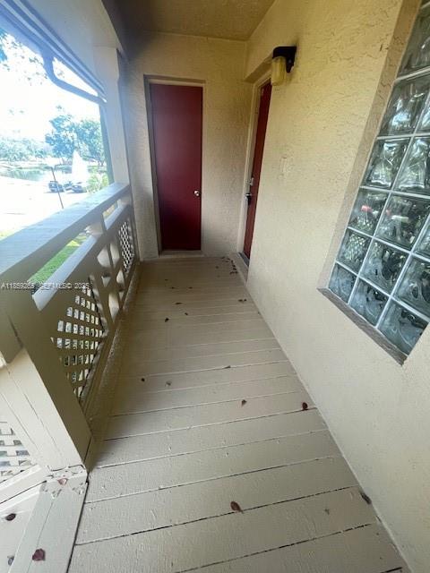 PALM LAKE CONDO - Residential Lease