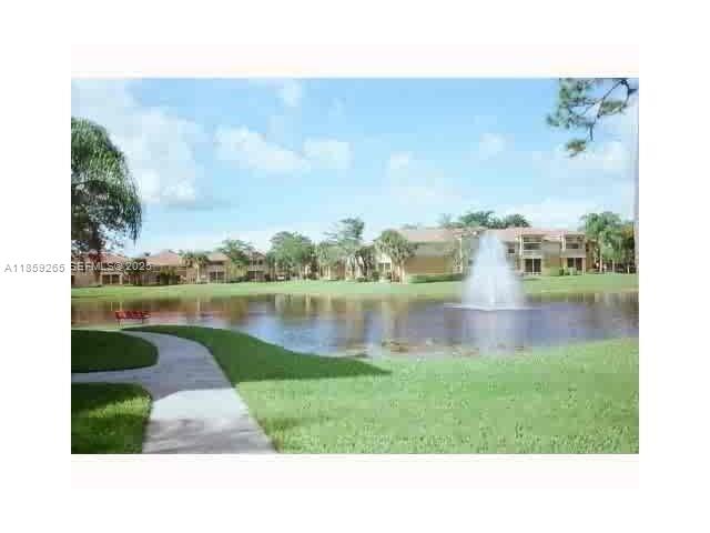 PALM LAKE CONDO - Residential Lease