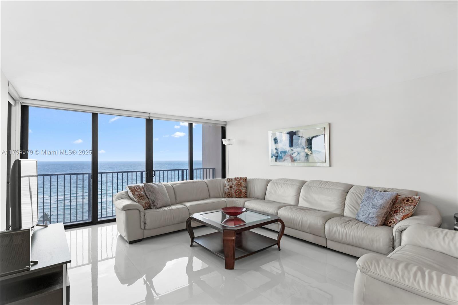 2101 S Ocean Dr 1203