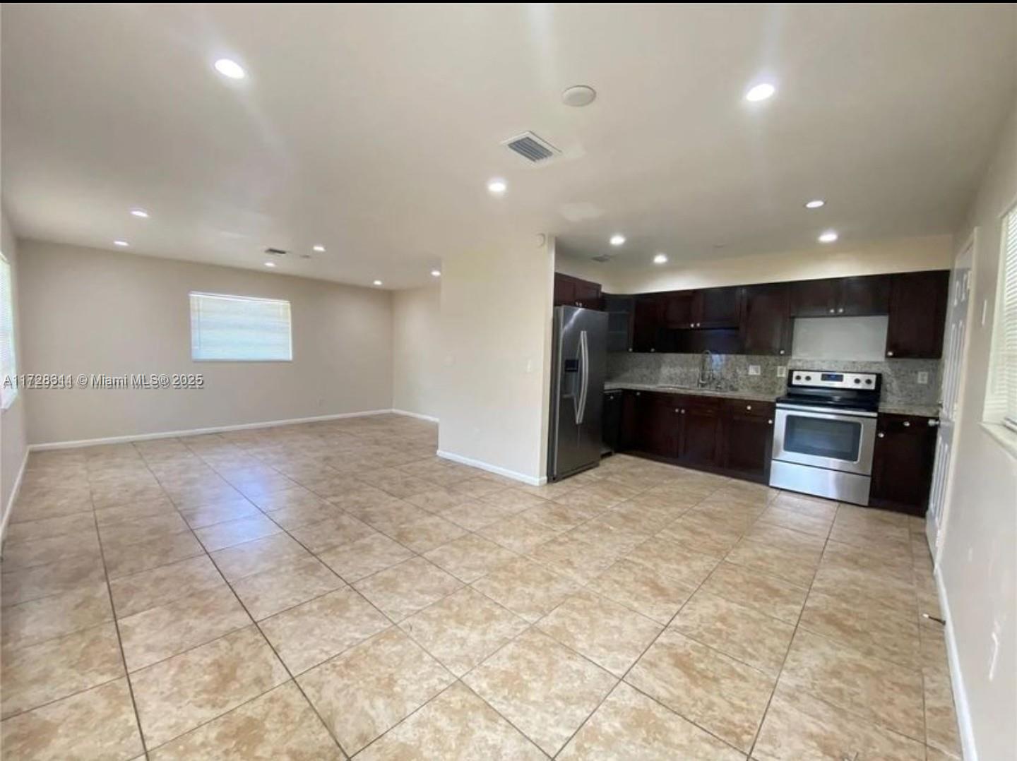 4153 46th Pl