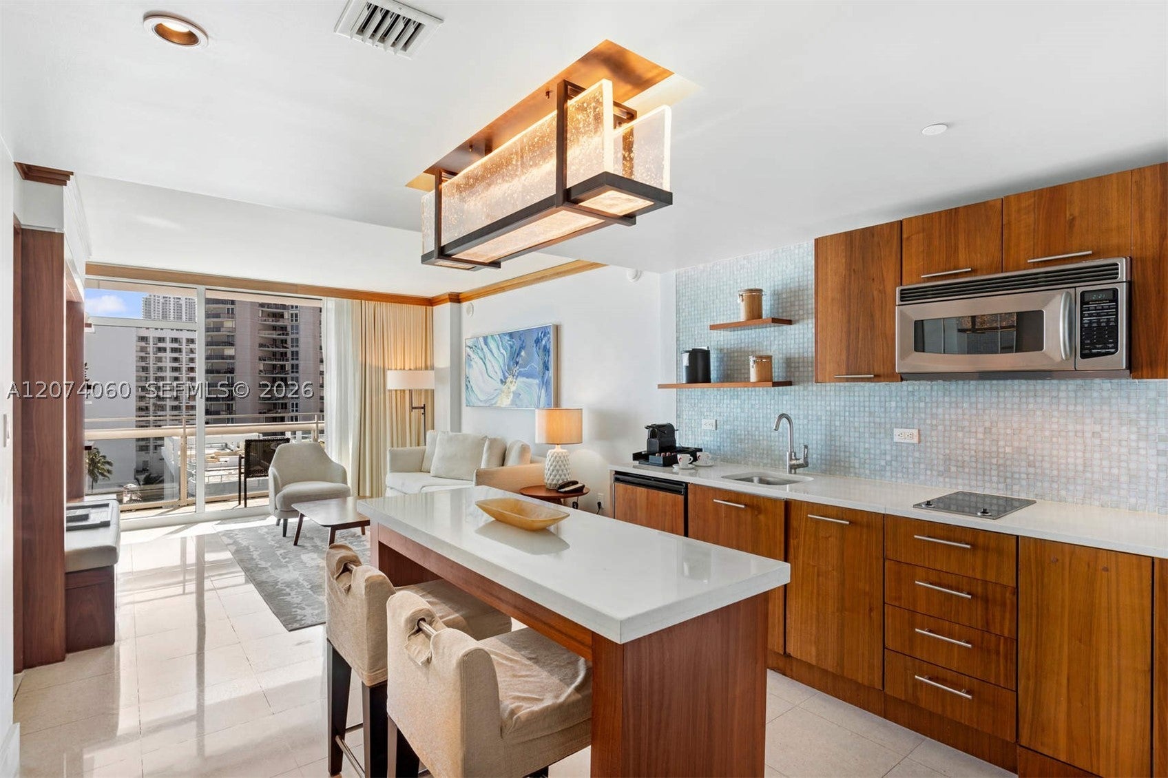 6801 Collins Ave 920
