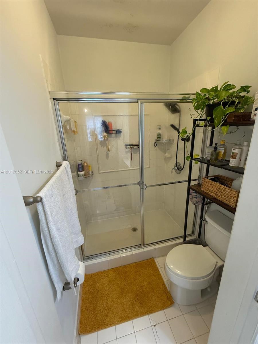MARTINIQUE NO 3 CONDO - Residential Lease