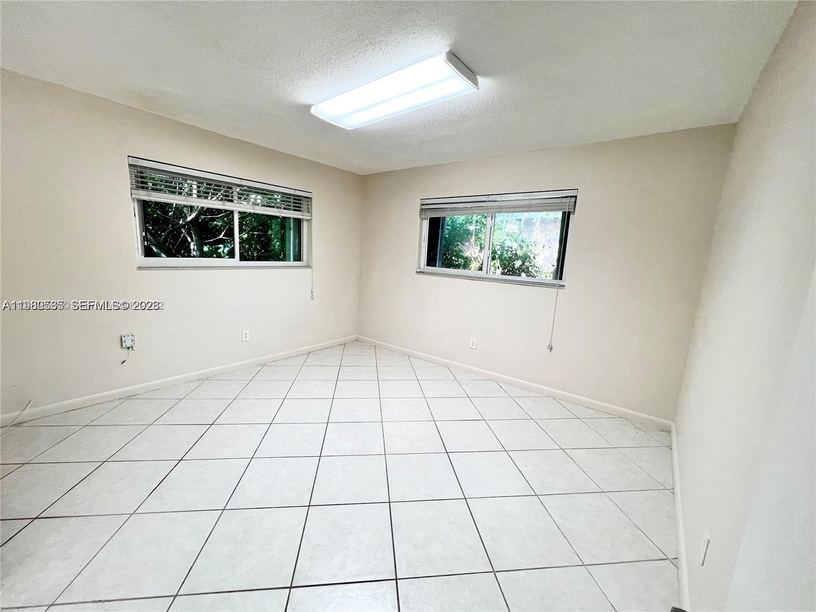 CORAL GABLES RIVIERA SEC - Residential Lease