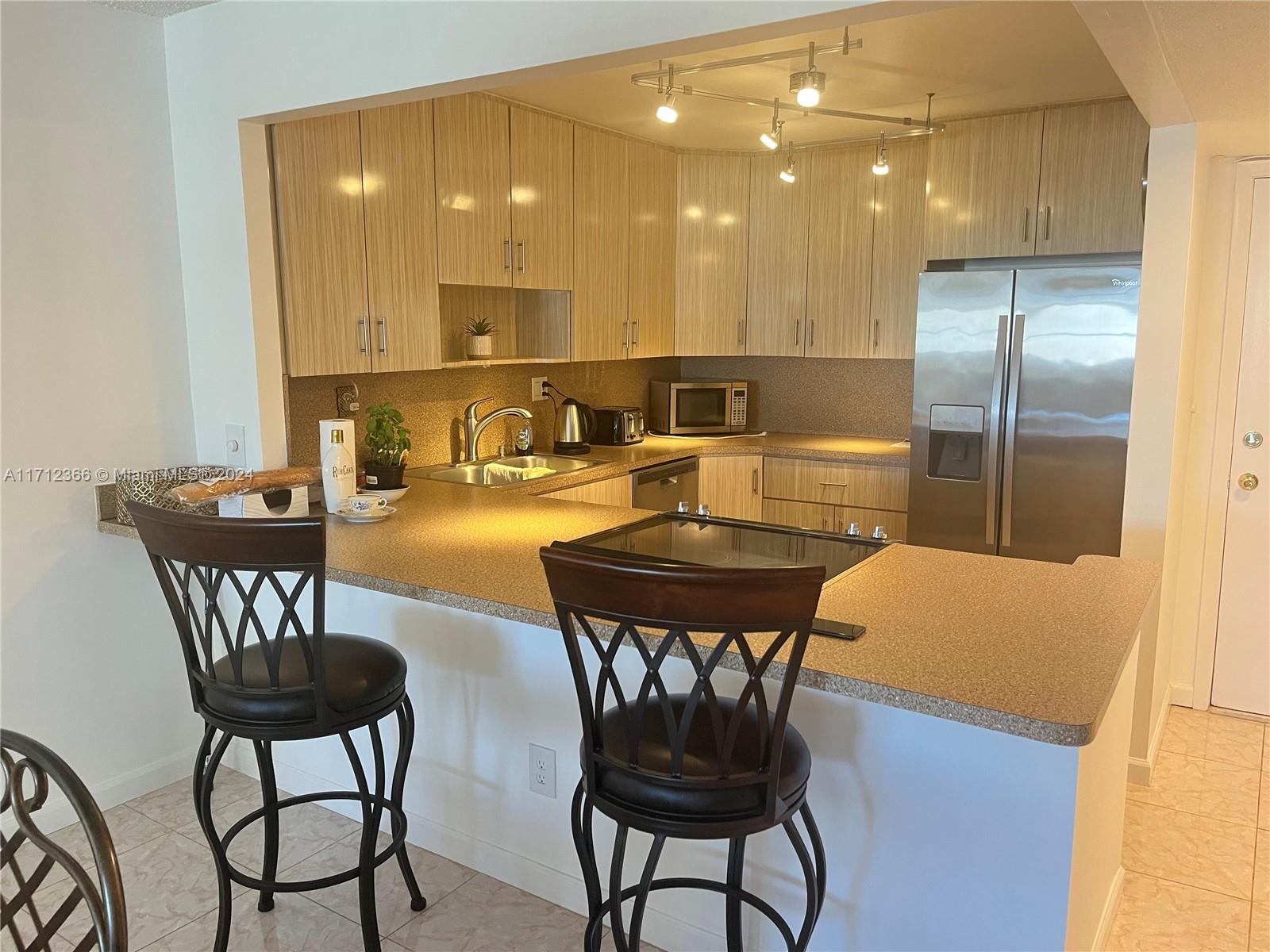 Rental Property at 1849 S Ocean Dr 1603, Hallandale Beach, Broward County, Florida - Bedrooms: 1 
Bathrooms: 2  - $2,000 MO.