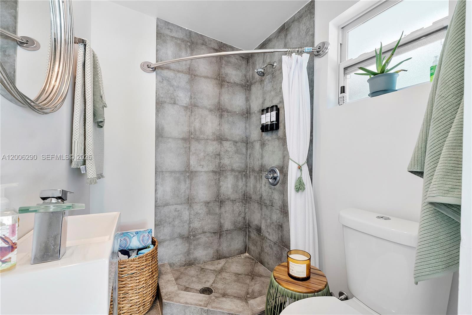 BISC GARDENS SEC D - Residential