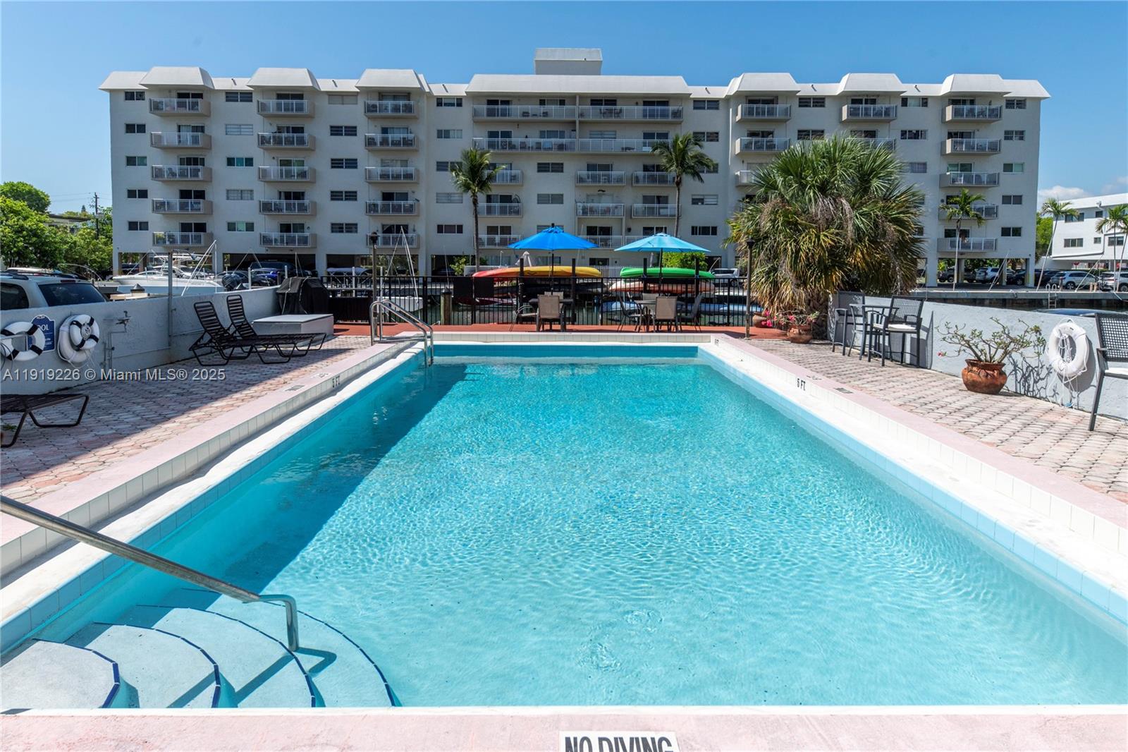 DOLPHIN CONDO - Residential Lease