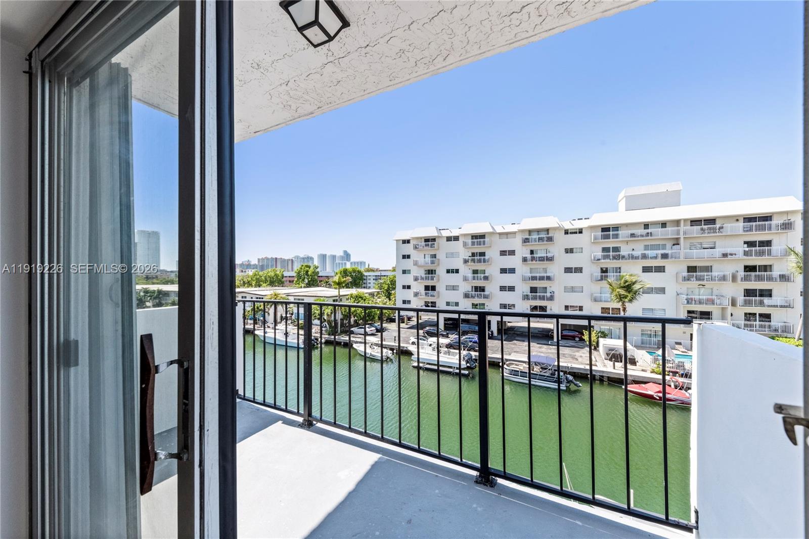 3642 NE 171st St 405