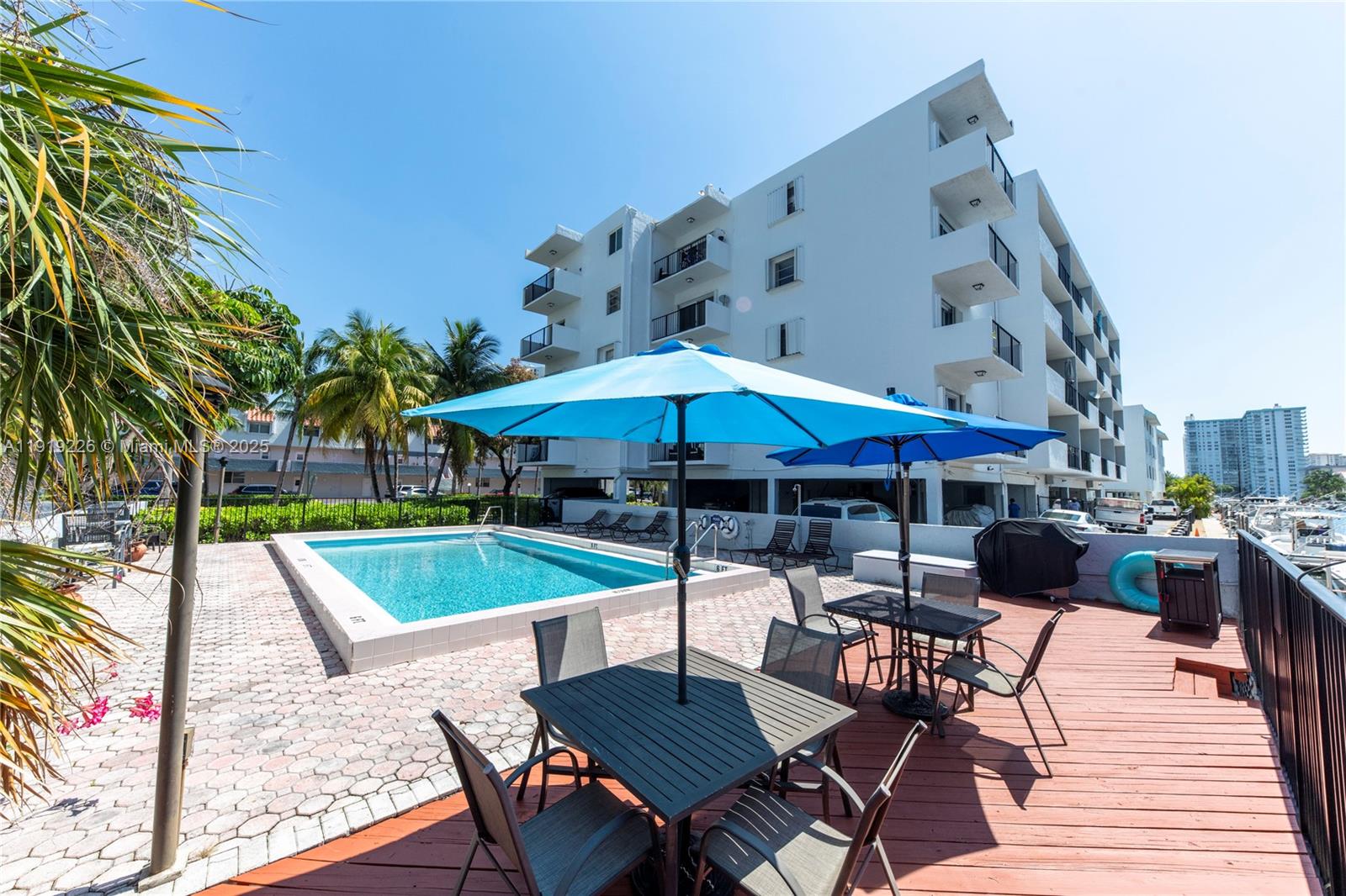 DOLPHIN CONDO - Residential Lease
