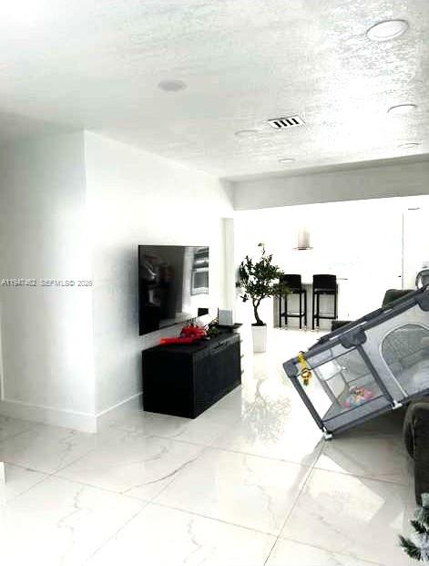 RICHMOND HEIGHTS - Residential