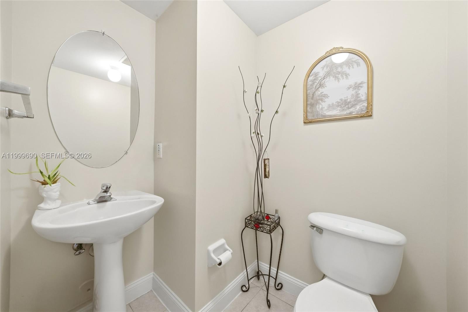 TOWNGATE CONDO FOUR - Residential