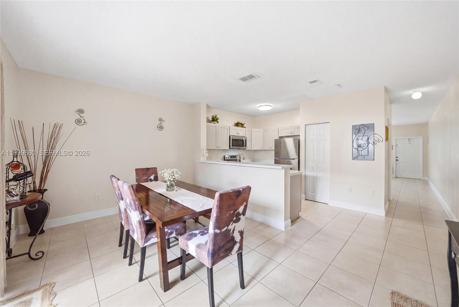 TOWNGATE CONDO FOUR - Residential