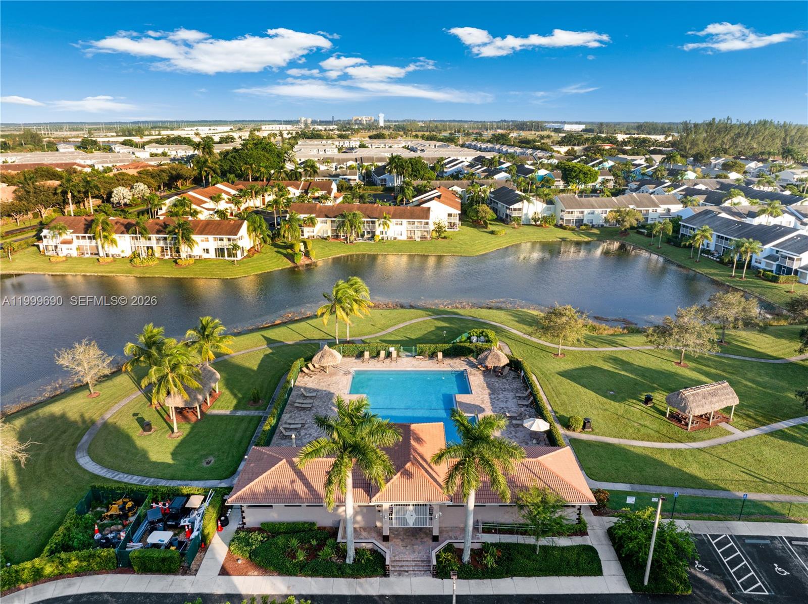 TOWNGATE CONDO FOUR - Residential