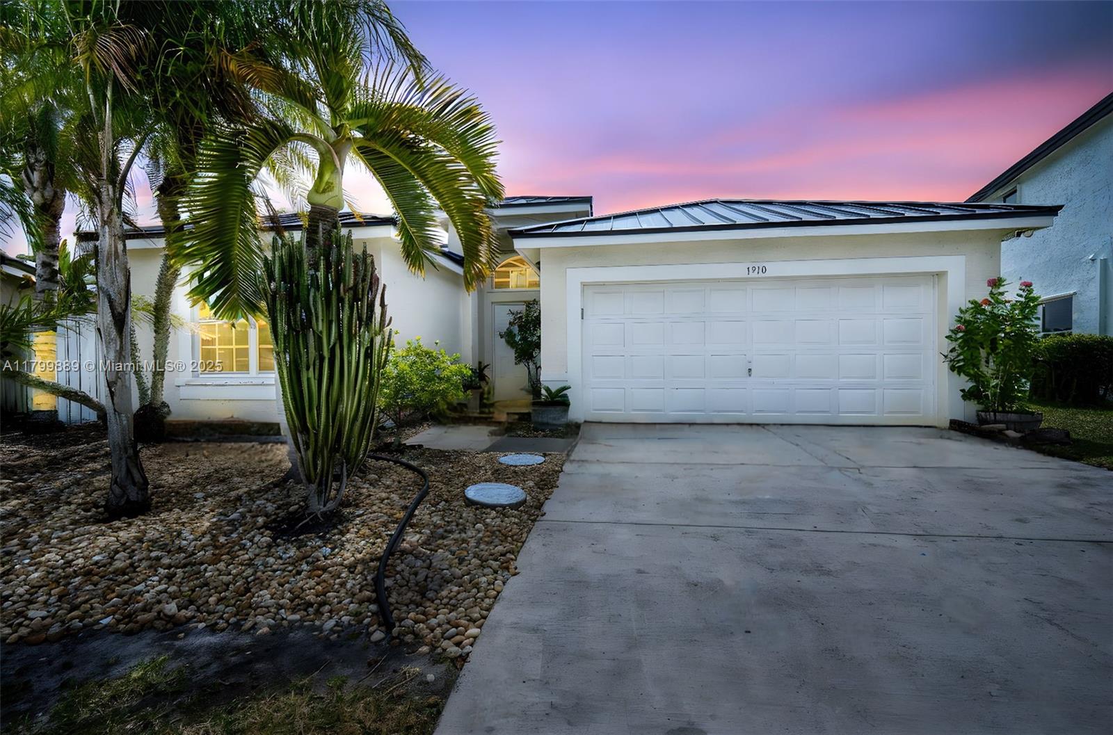 1910 SW 183rd Ter
