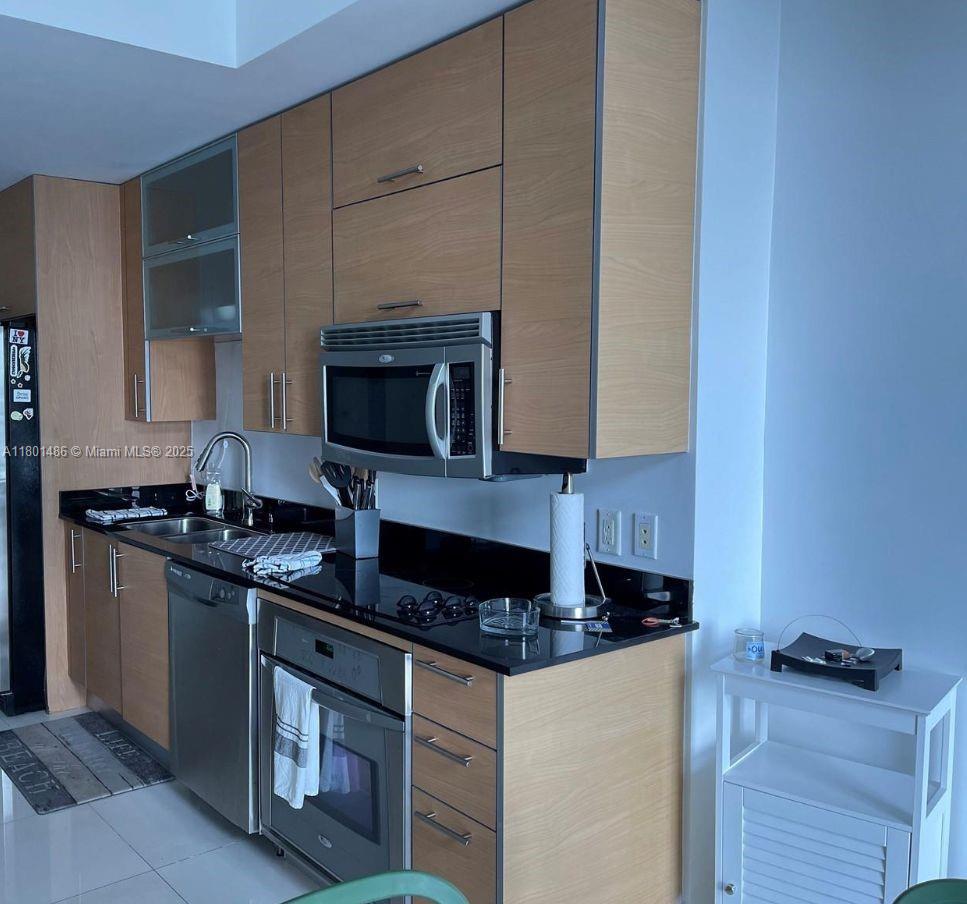 60 SW 13th St 1604