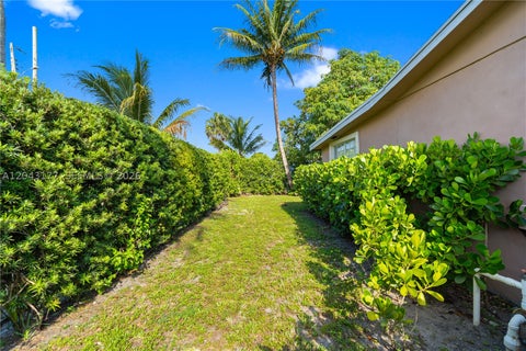 Tiny photo for 20400 NW 25th Ave, Miami Gardens, FL 33056 (MLS # A12043177)