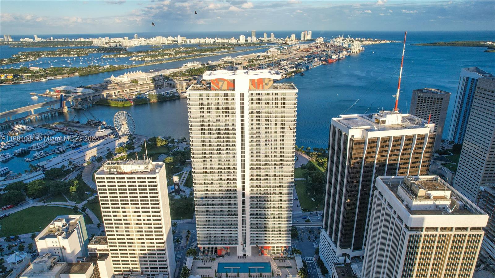 50 BISCAYNE CONDO - Residential