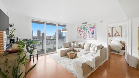 50 Biscayne Blvd 2911 Miami FL 33132