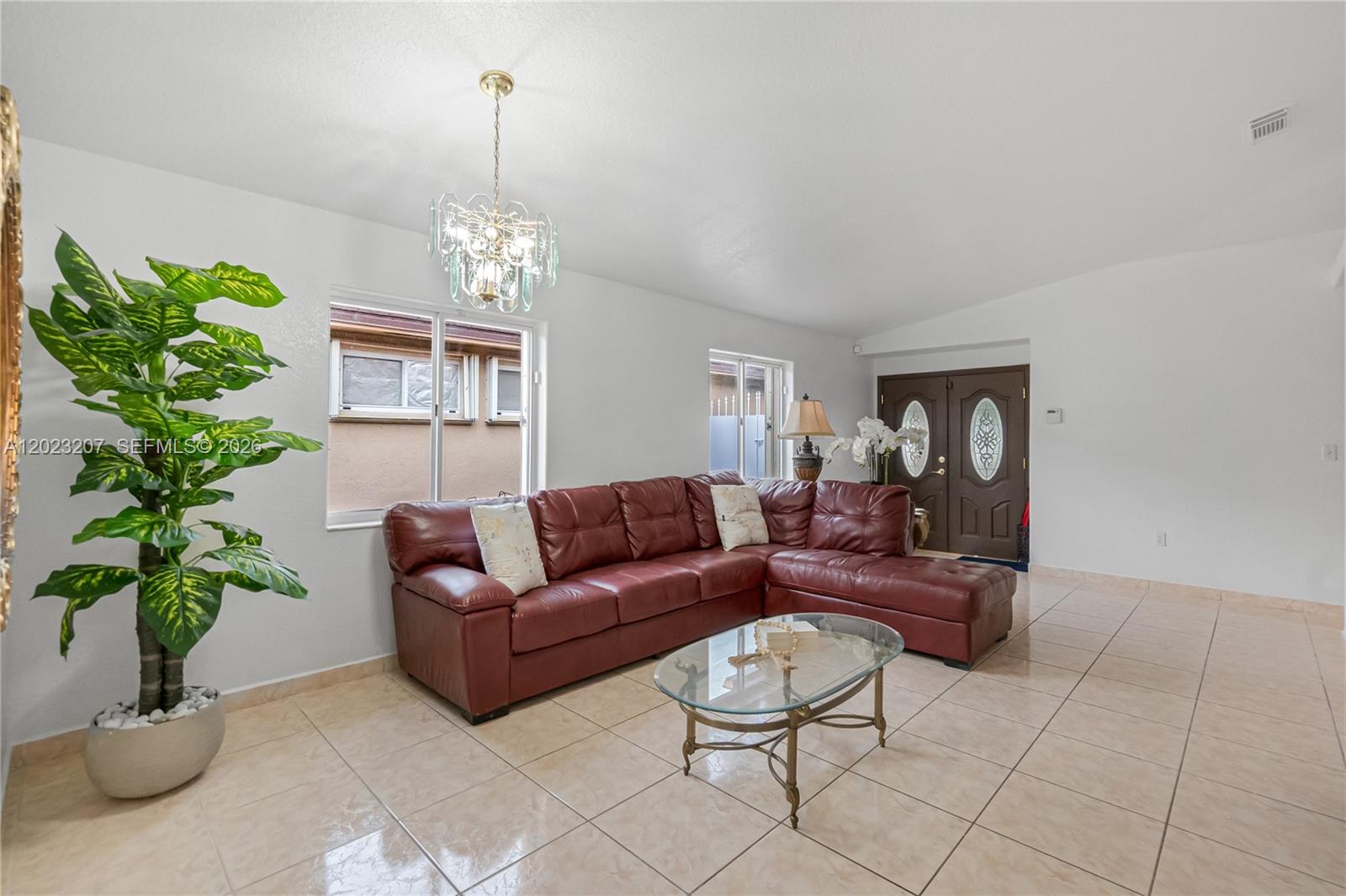 NAPOLES HOMES - Residential