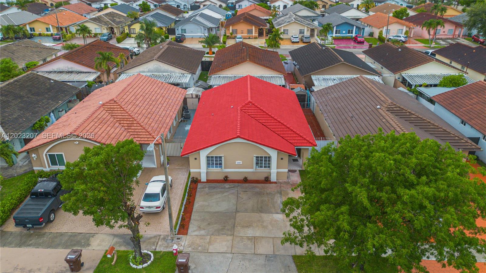 NAPOLES HOMES - Residential