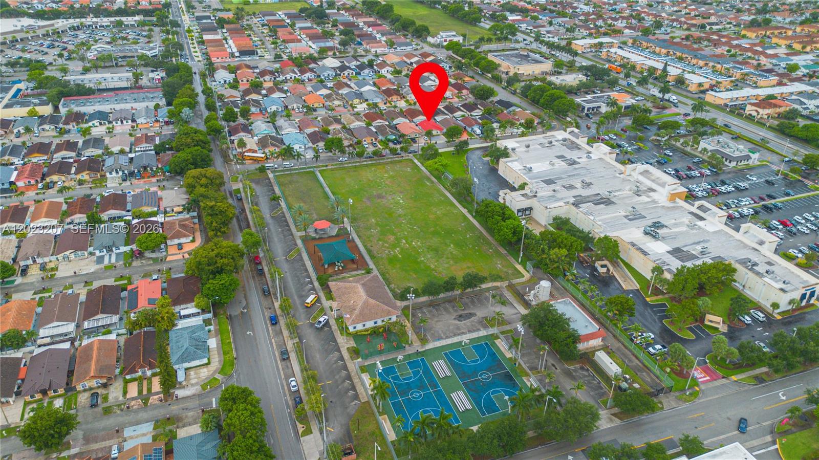 NAPOLES HOMES - Residential