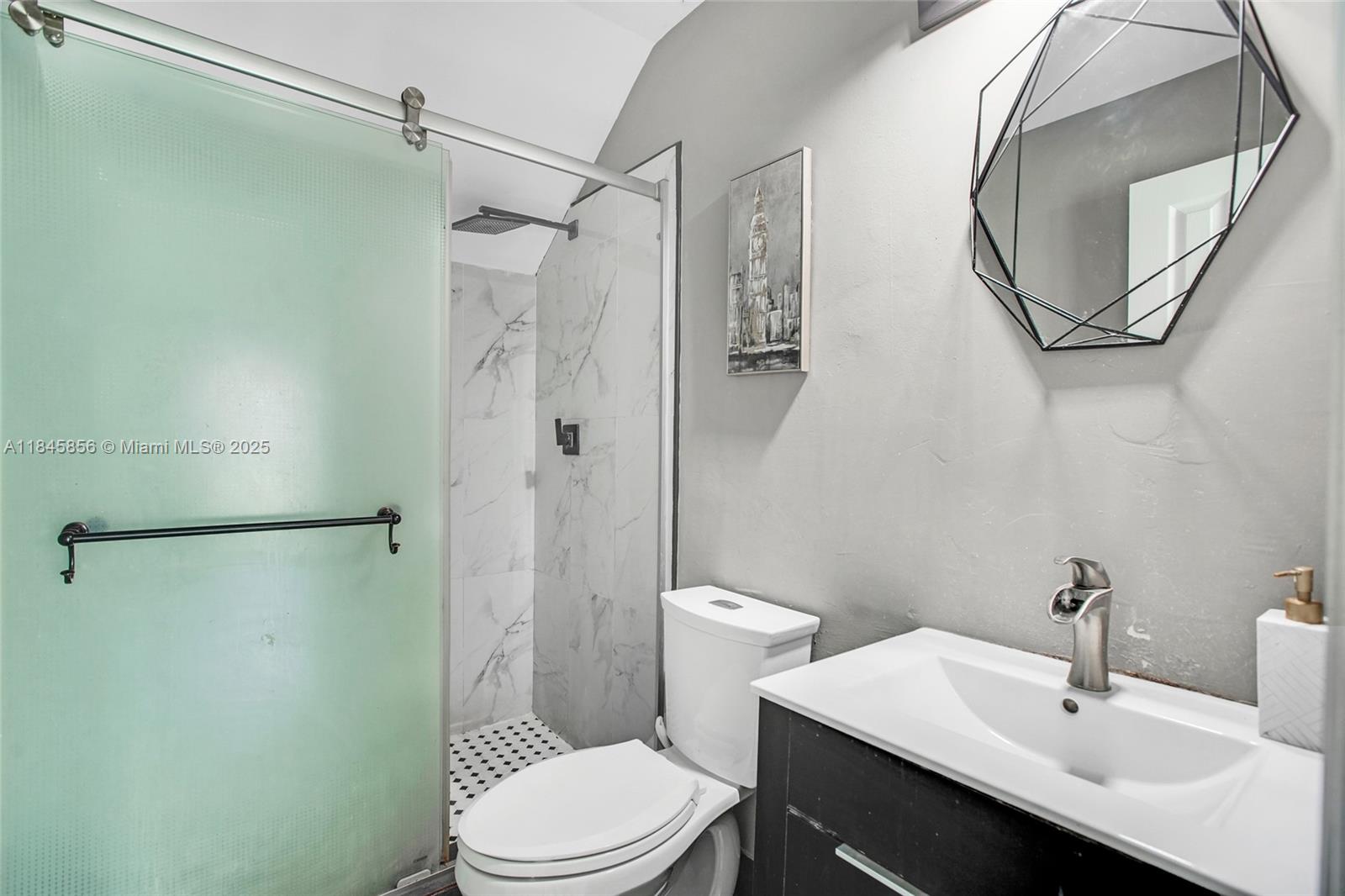 WINSTON PARK SECTION TWO- - Residential