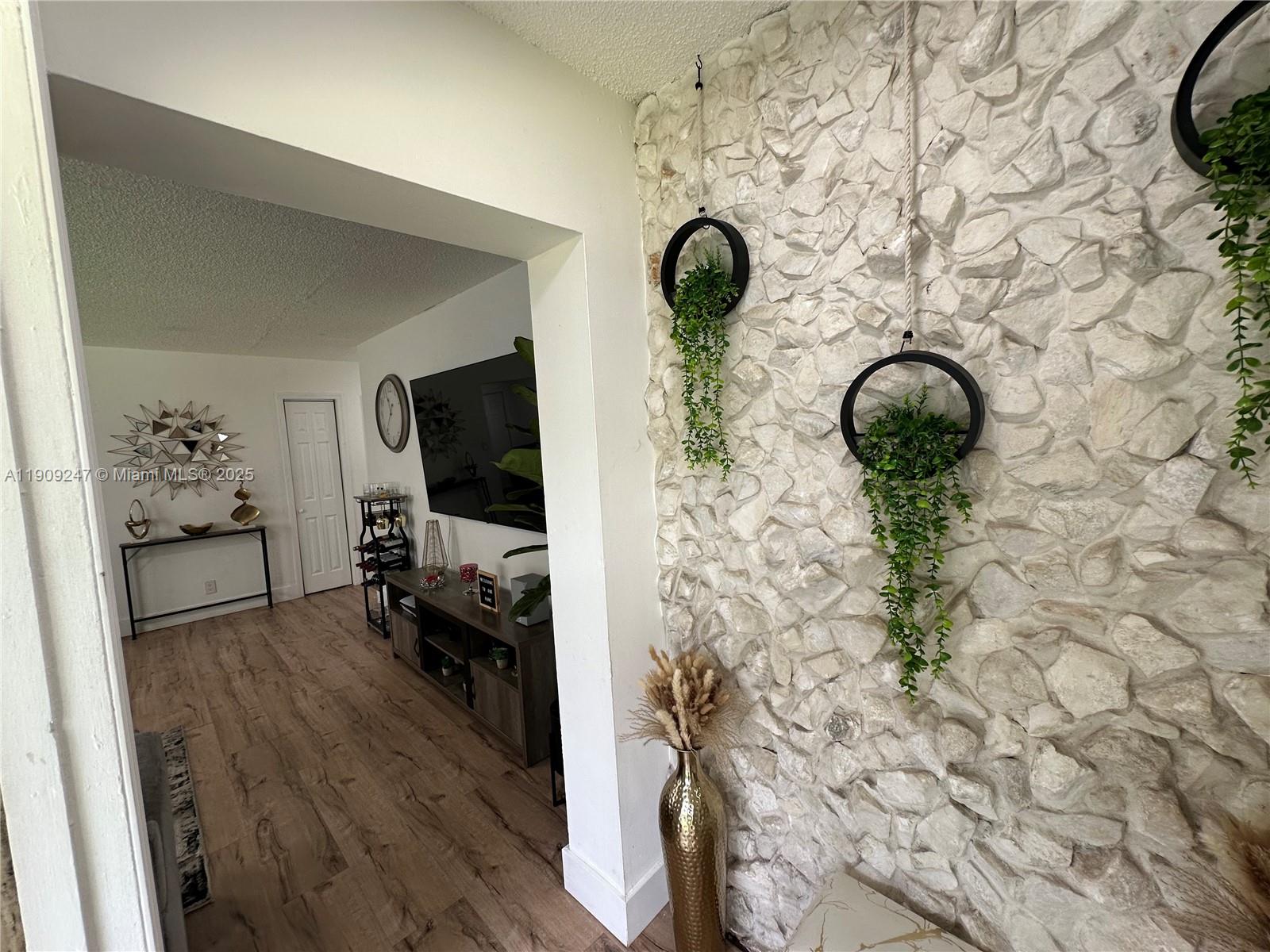 RODGERS HEIGHTS - Residential Lease