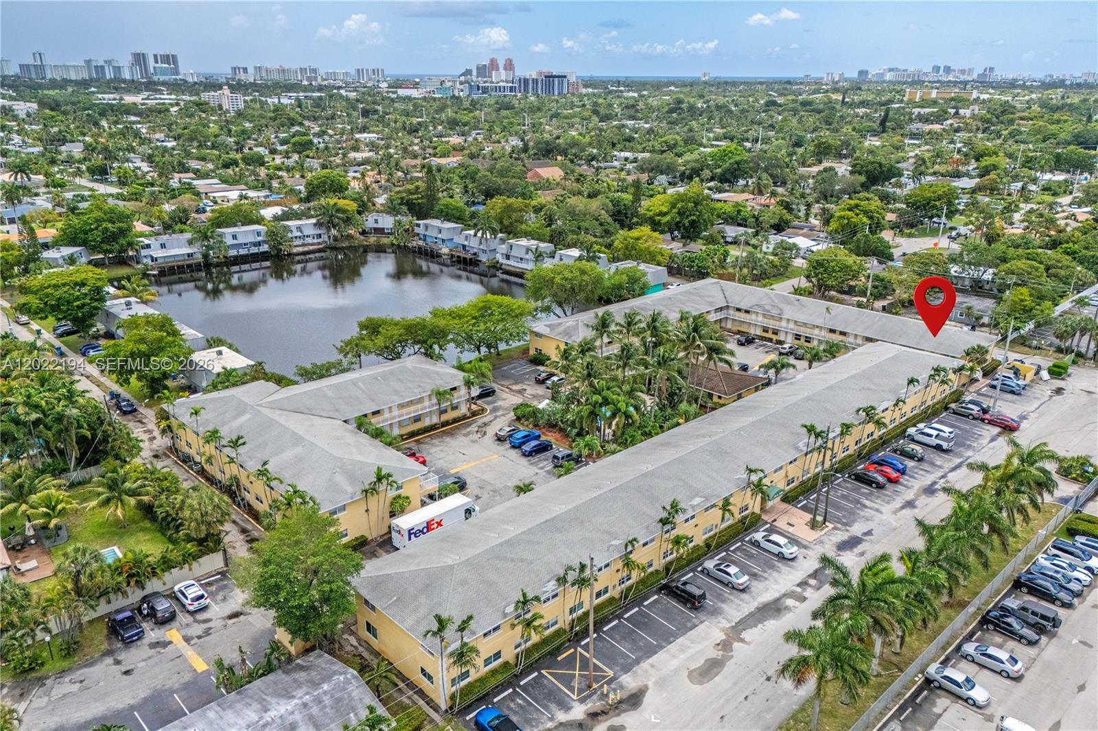 AZUL AT KIMBERLY LAKE CON - Residential