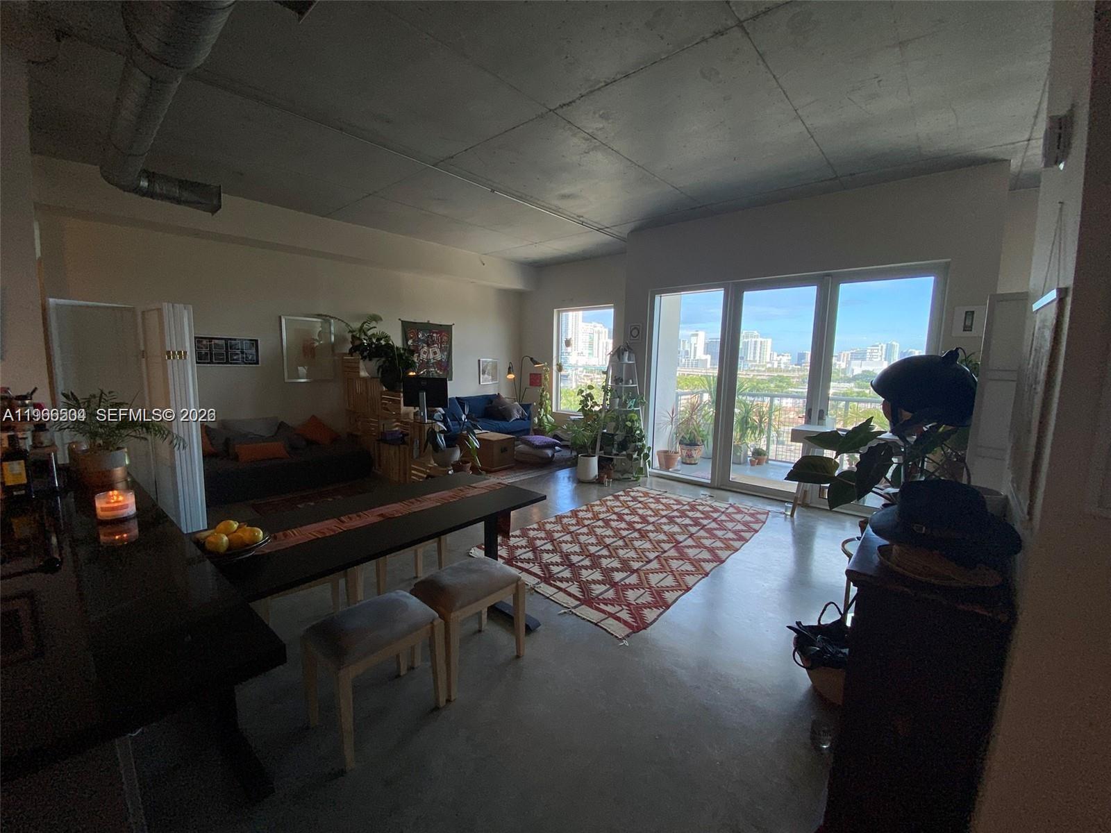 NEO CONDO - Residential