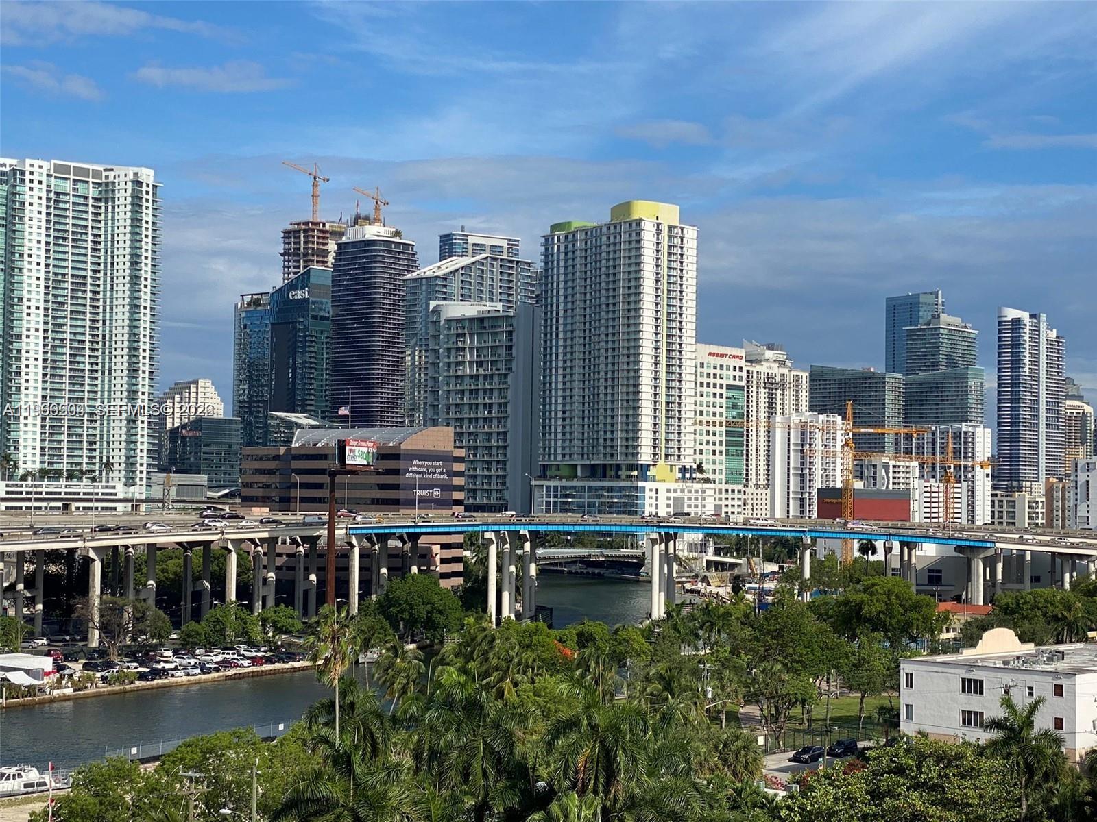 NEO CONDO - Residential