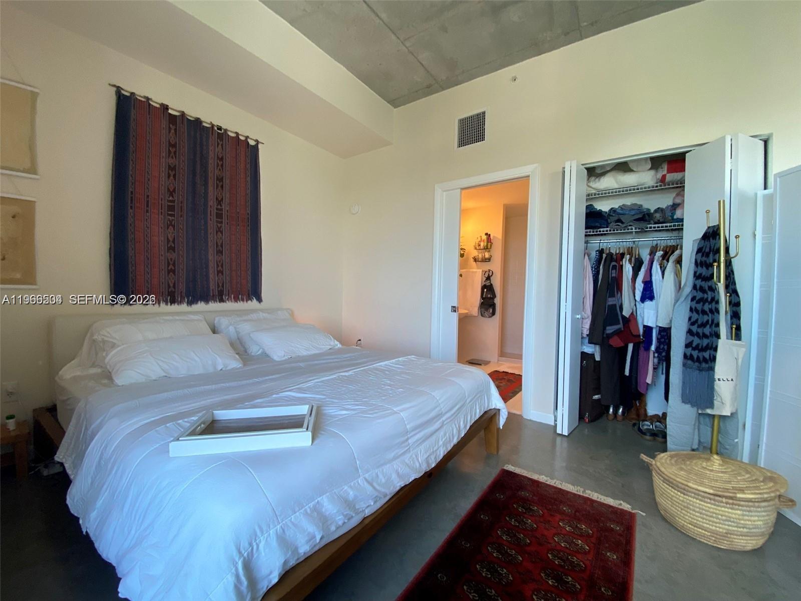 NEO CONDO - Residential