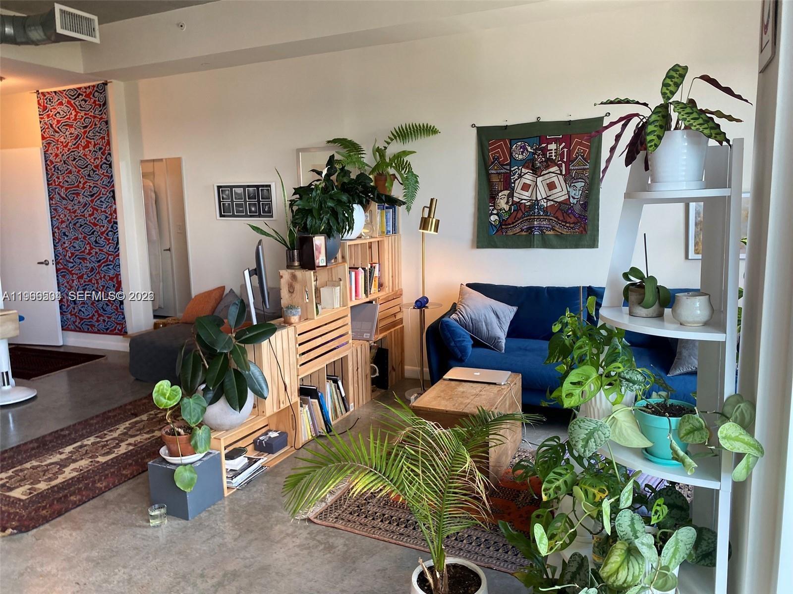 NEO CONDO - Residential