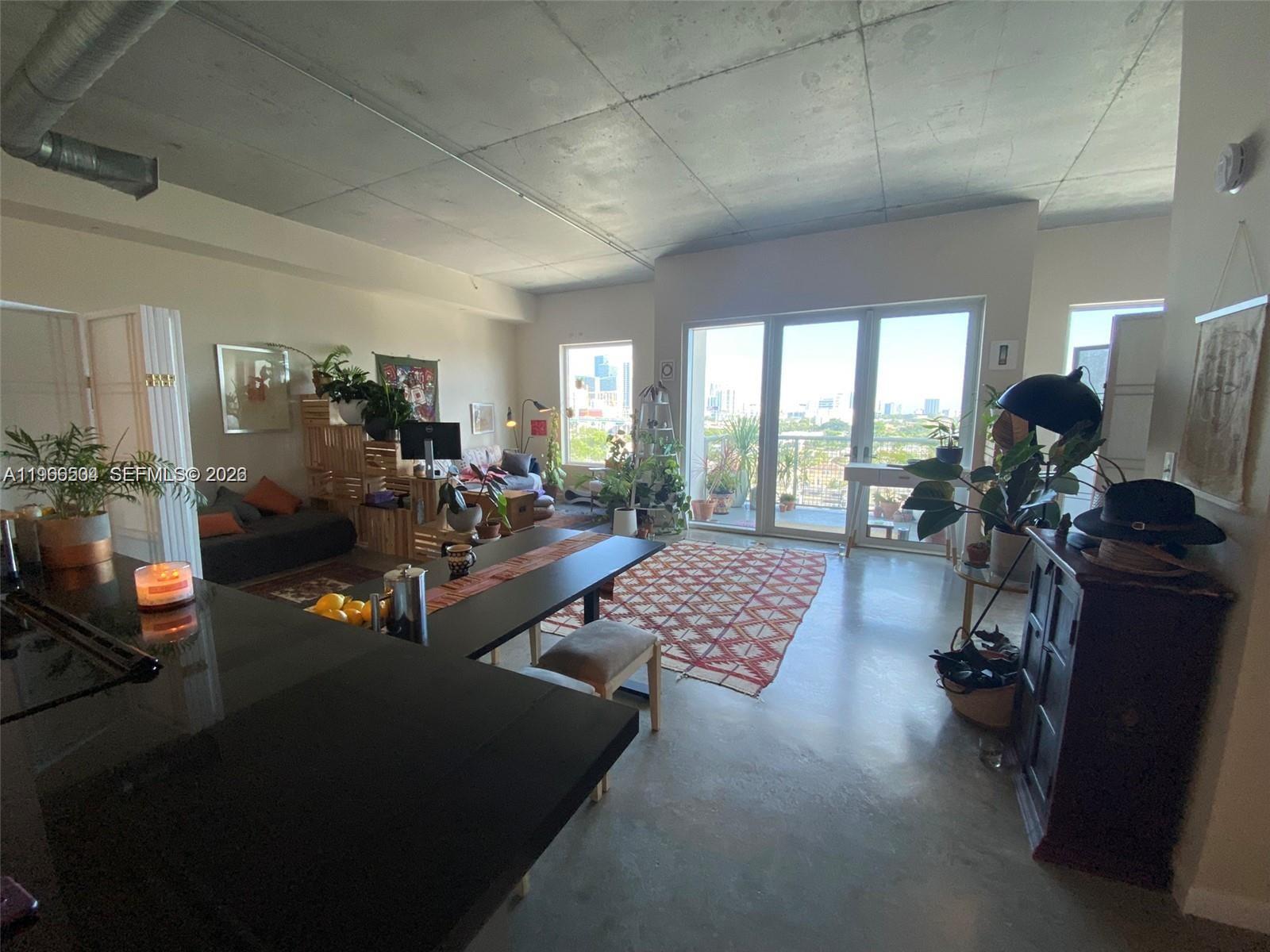 NEO CONDO - Residential