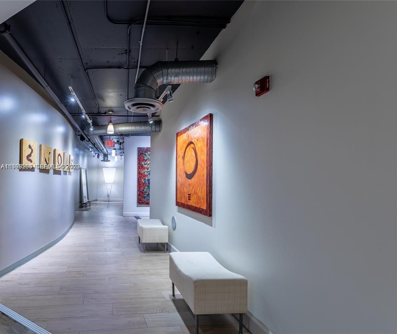 NEO CONDO - Residential