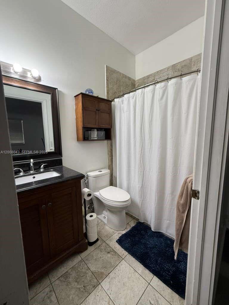 LAKES BY THE BAY SEC 9 AM - Residential