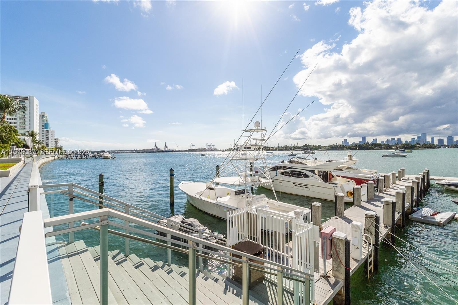 MIRADOR 1200 CONDO - Residential